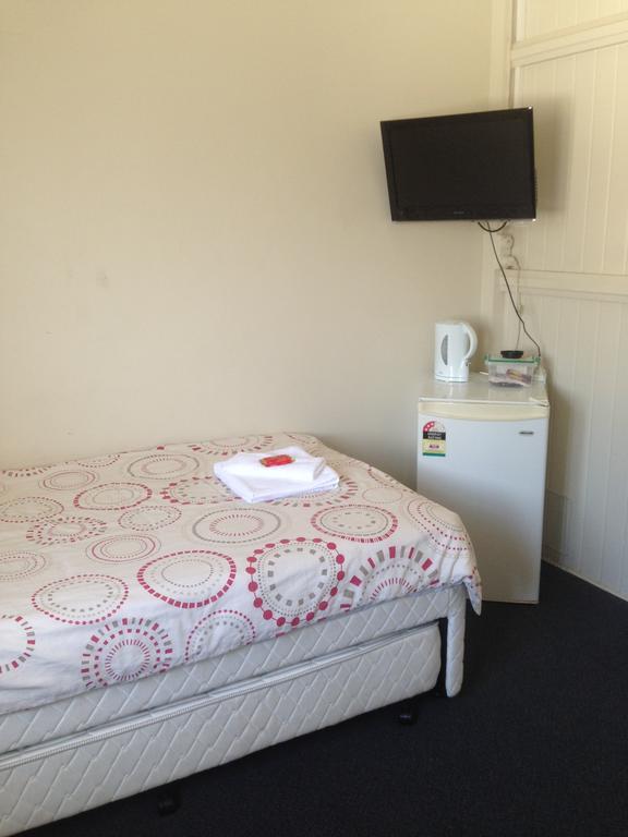 Hotel Mackay Room photo