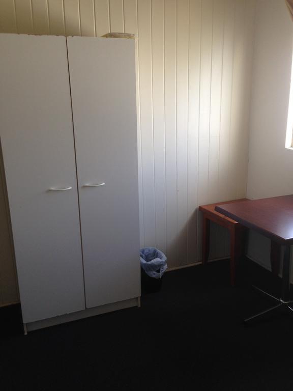 Hotel Mackay Room photo